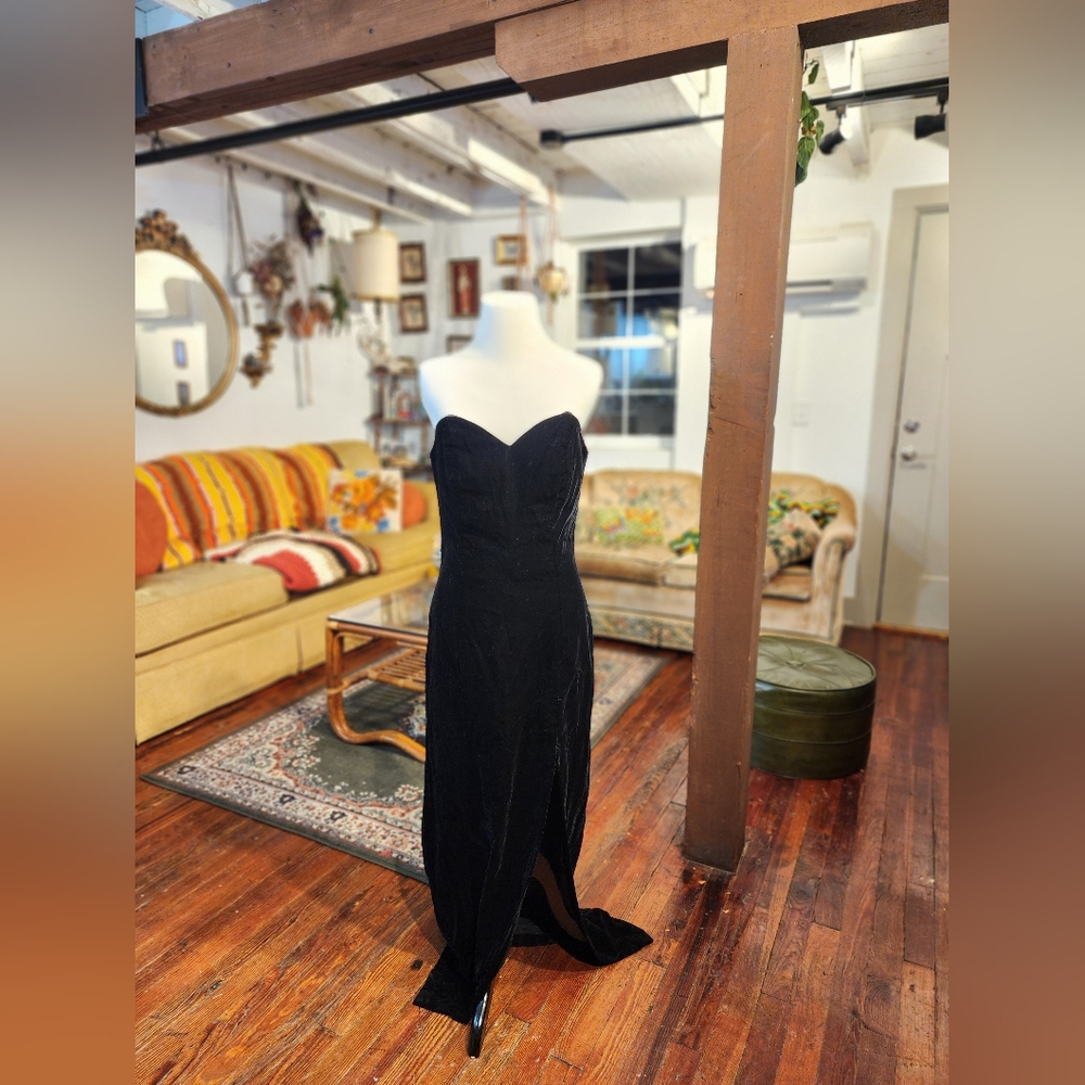 Vintage Strapless Black Velvet Gown